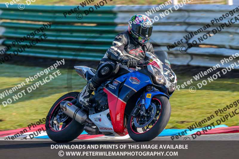 PJM Wedding Photography;enduro digital images;event digital images;eventdigitalimages;mallory park;mallory park photographs;mallory park trackday;mallory park trackday photographs;no limits trackdays;peter wileman photography;racing digital images;trackday digital images;trackday photos